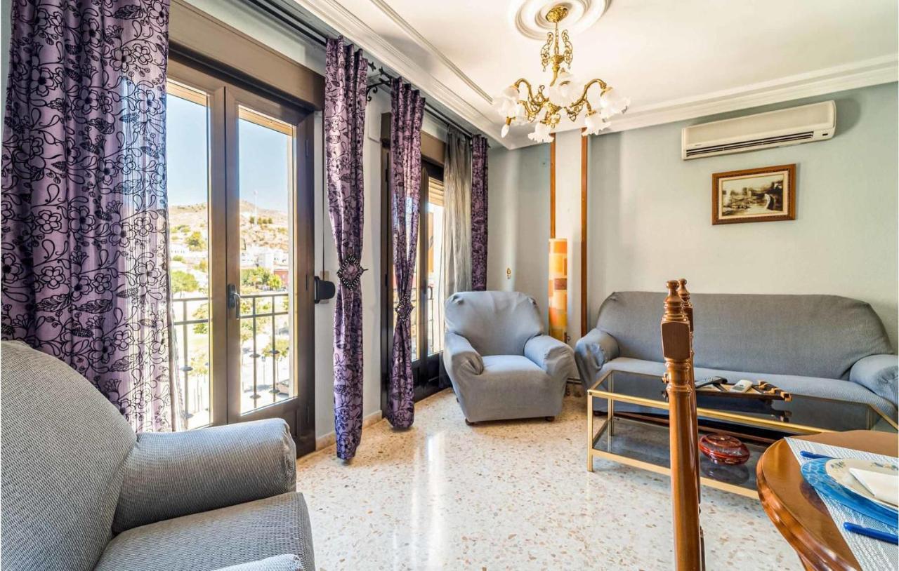3 Bedroom Cozy Apartment In Pegalajar 外观 照片